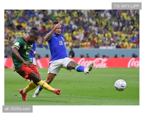 卡瓦哈尔与特莱斯在攻防转换下结构分散形成差异