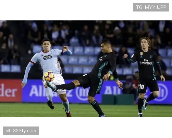 克罗斯提速直塞撕裂防线，角色转型如何驱动球队进攻升级？